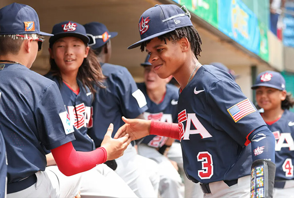 Youth team USA in the dugout