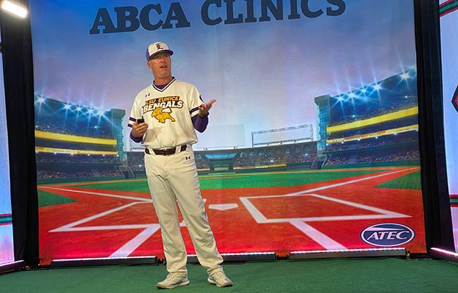 Rob Hahne standing at podium at 2025 ABCA Convention
